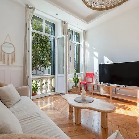 Soleil Nicois Terracotta דירה